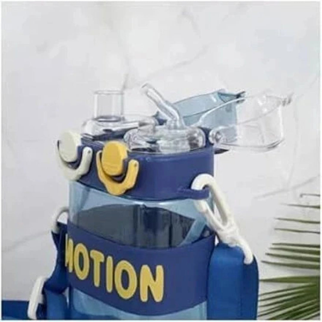 Water-Bottle-Blue-Motion